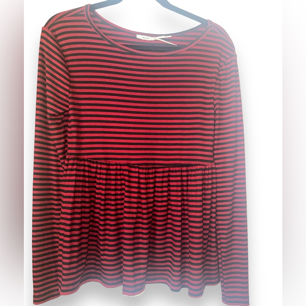 Urban Outfitters Striped Babydoll Long Sleeve Top: 
Brand New W/O Tags
Size: M